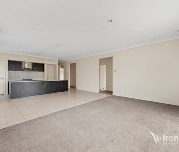 4-Bedroom Home for Lease! - Photo 3