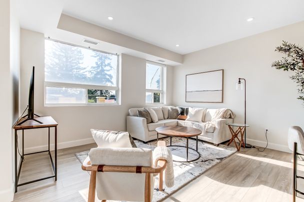 For Lease - 16 Compass Trail Unit# 108, Central Elgin, Ontario - Photo 1