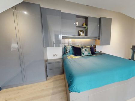 Duplex to rent on - Photo 5