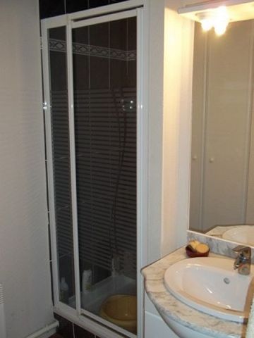 Location Appartement 2 pièces 39m² CARQUEFOU 44470 - Photo 2