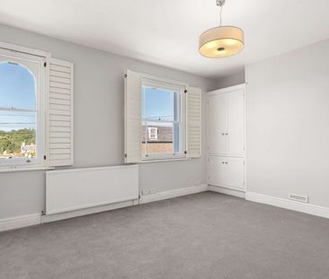 A charming three bedroom mid-terrace home situated in the sought af... - Photo 5