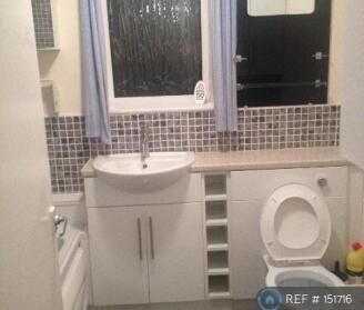 2 bedroom maisonette to rent - Photo 4