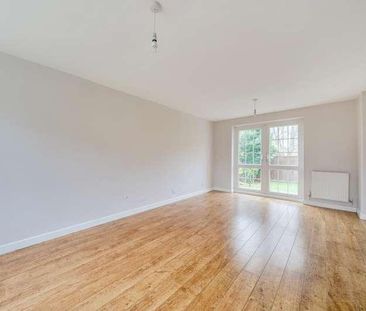 Holliers Crescent, Middle Barton, OX7 - Photo 2