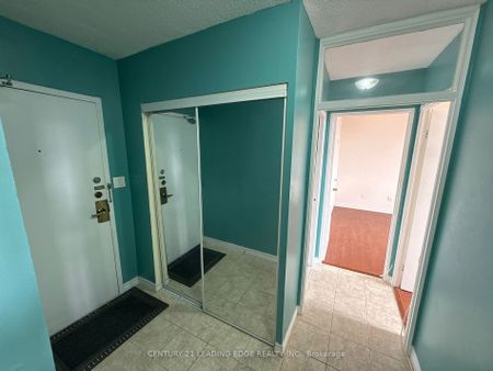 For Lease - 20 Edgecliff Golfway Unit# 815, Toronto, Ontario - Photo 4