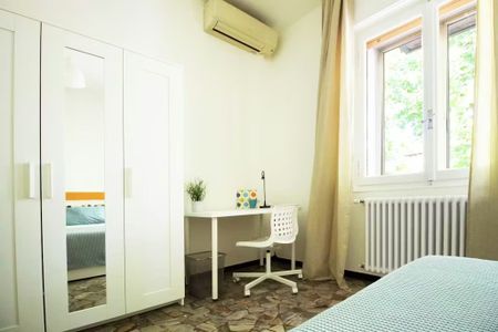 Via Francesca Edera De Giovanni, Bologna, Emilia-Romagna 40129 - Photo 4