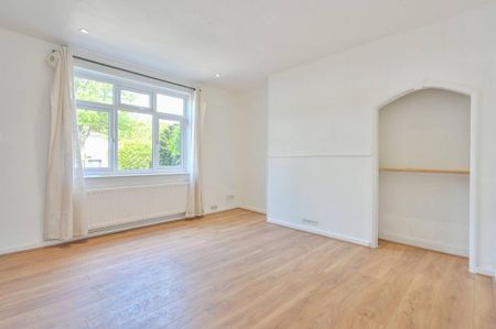 3 bedroom terraced house to rent - Photo 2