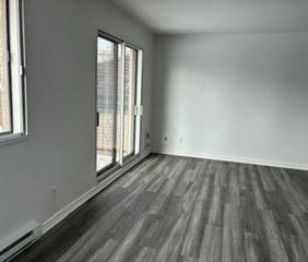 Ste dorothee boul Samson laval - Photo 3