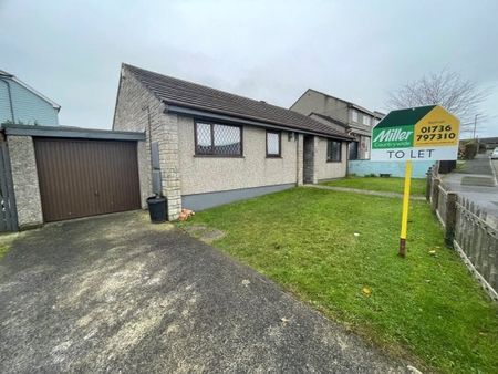 Mount Ambrose, Redruth, TR15 - Photo 3