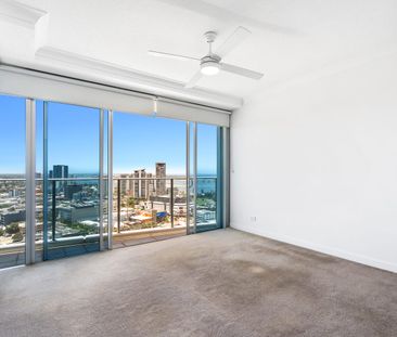 SPACIOUS UNFURNISHED 2 BEDROOM 1 BATHROOM WITH AMAZING CITY VIEWS - Photo 6