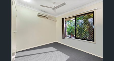 32 Elton Street, Kelso QLD 4815 - House For Rent | Domain - Photo 4