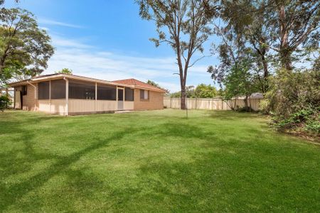 Family Home - Photo 5