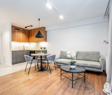 OKAZJA kawalerka z balkonem wyposażona HIT 28 m² - Zdjęcie 2