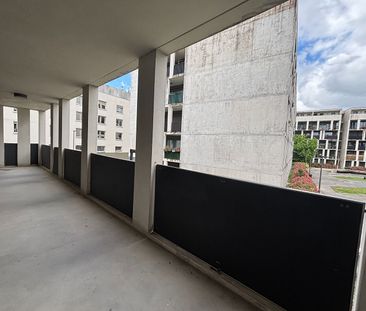 Appartement T3 de 63 m² à Bordeaux Saint-Jean. - Photo 5