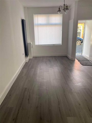 2 bedroom house to rent - Photo 2