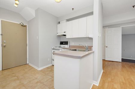 188 Waverley Street - 302 - Photo 4