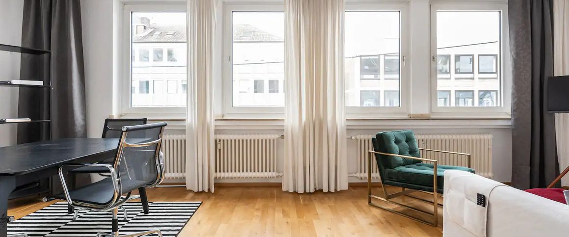 Modern & Zentral! Leben am Heumarkt - Photo 1