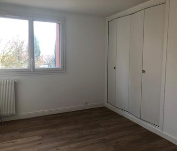 Location Appartement 3 pièces 75m² - Photo 3