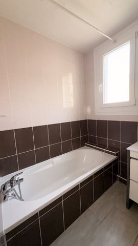 Location Appartement 3 pièces 56m² - Photo 3