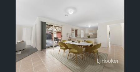 LARGE FAMILY ENTERTAINER ON 752m2 WITH EXTRA GARAGE/WORKSHOP! - Photo 4