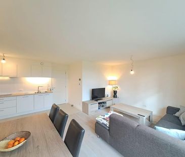 Appartement te huur - Photo 1