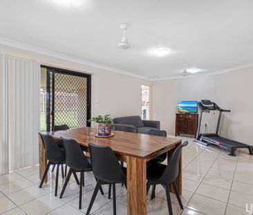 Modern Family Home! - Photo 2