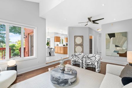 For Lease - 1022 Ivsbridge Boulevard, Newmarket, Ontario - Photo 4