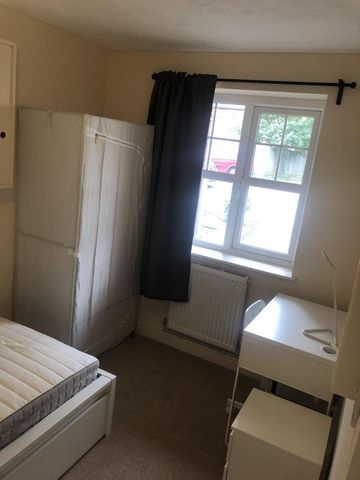 6 bedroom house share to rent - Photo 3