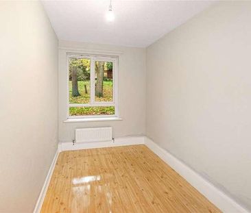 Marston Way, London, SE19 - Photo 4