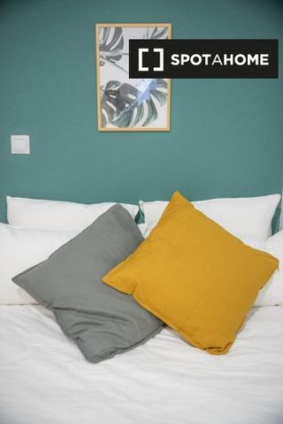 madrid, Community of Madrid 28005 - Photo 4