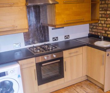 2 Bed Maisonette, Orford Road, E17 - Photo 6