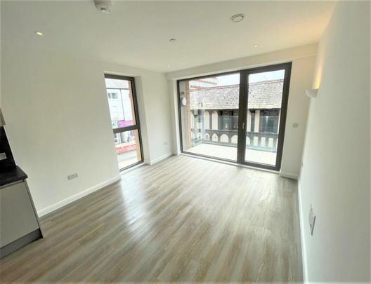 2 Bedroom Apartment To Let - Photo 1