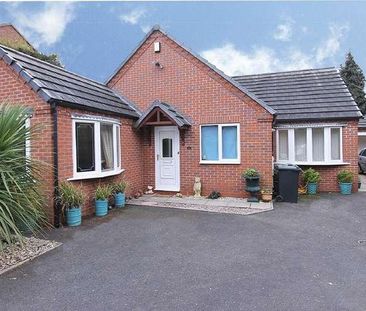 Fairview Crescent, Kingswinford, DY6 - Photo 3