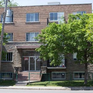 1 CH - 1 SDB - Montréal - $1,100 /mo - Photo 2