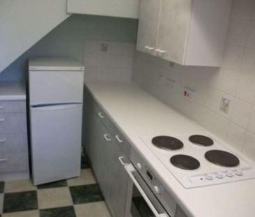 1 bedroom end of terrace house to rent - Photo 3