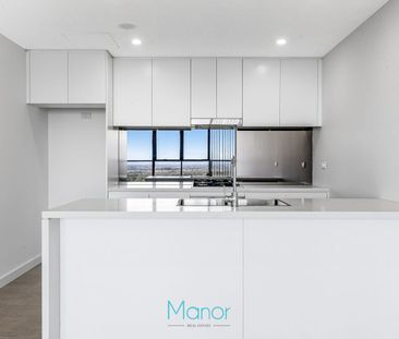 Elevated Modern Living with Stunning Blue Mountains Views - Photo 4