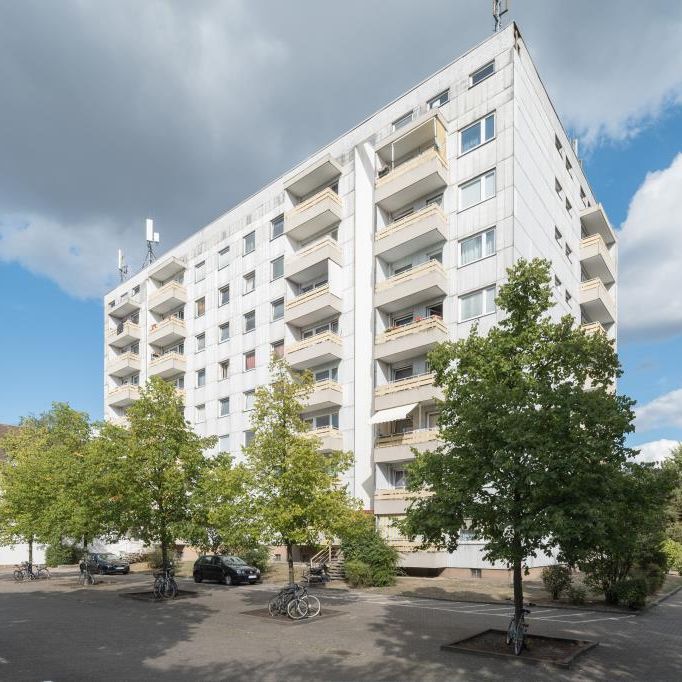 2-Zimmer-Wohnung ~ hier können Sie sofort einzeiehn! - Foto 1