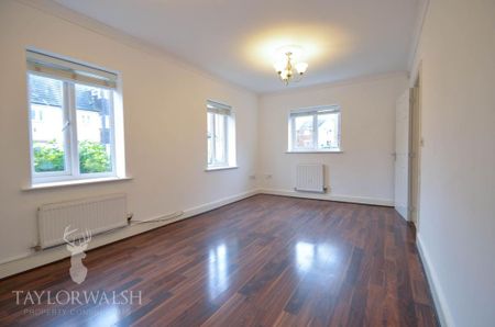 5 bedroom terraced house to rent - Photo 3