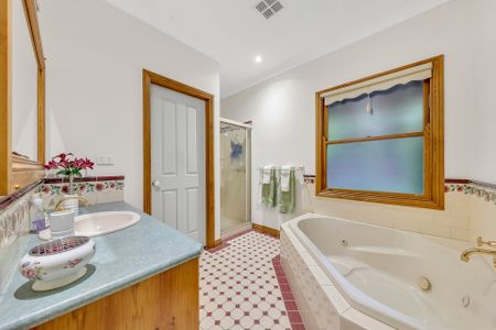 Immaculate Four-Bedroom Home in Killara Estate - Photo 5