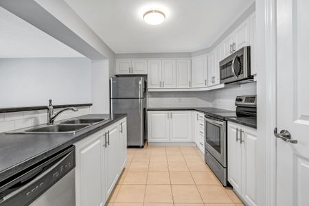 For Lease - 405 GERARDIA Lane, Orleans - Cumberland and Area, Ontario - Photo 5