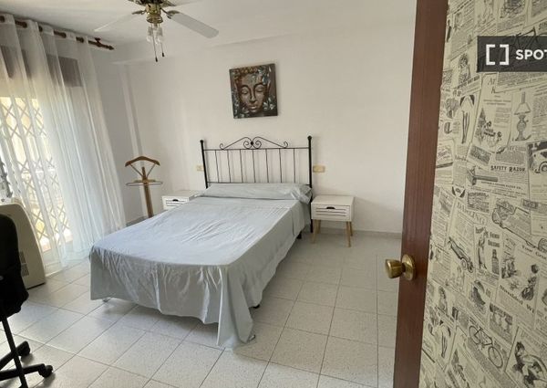 almeria, Andalusia 04007