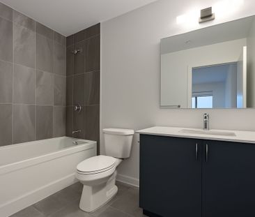 For Lease - 56 Lakeside Terrace Unit# 906, Barrie, Ontario - Photo 2