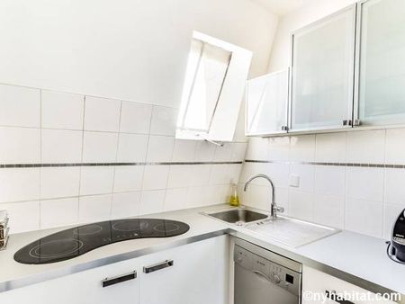 Logement à Paris, Location meublée - Photo 3