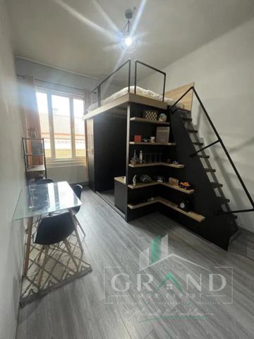 Apartament Ultracentral | 3 Camere | Living | Etaj 2 | Petfriendly - Fotografie 2