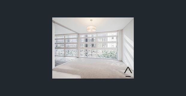 Centrally located two bedroom luxury apartment in heart of North Sydney - Photo 1