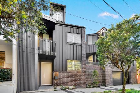 Beautifully created brand new architecturally designed four bedroom terrace - Photo 3