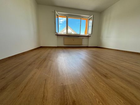 3.5 Zimmer, 95 m², 1. Stock - Foto 3
