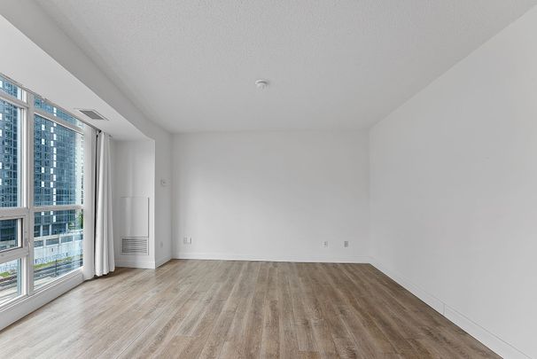 For Lease - 18 Yonge Street Unit# 1104, Toronto, Ontario - Photo 1
