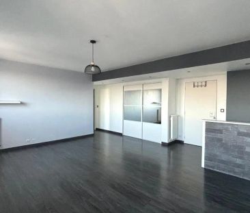 Appartement à louer 2 pièces 56.37m² - Photo 2