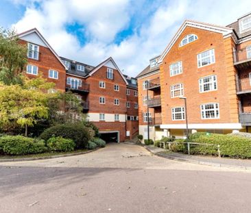 London Road, Camberley, Surrey, GU15 - Photo 2