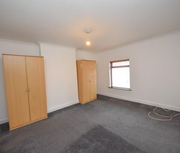 2 bed House - Mid Terrace for Rent - Photo 6